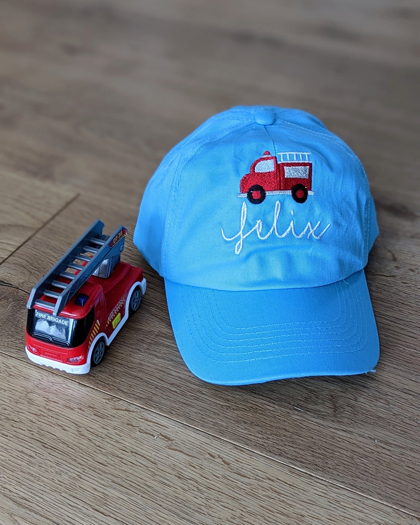 Basecap Mütze Kappe Cap Schildmütze bestickt mit Name und Motiv Feuerwehr personalisiert