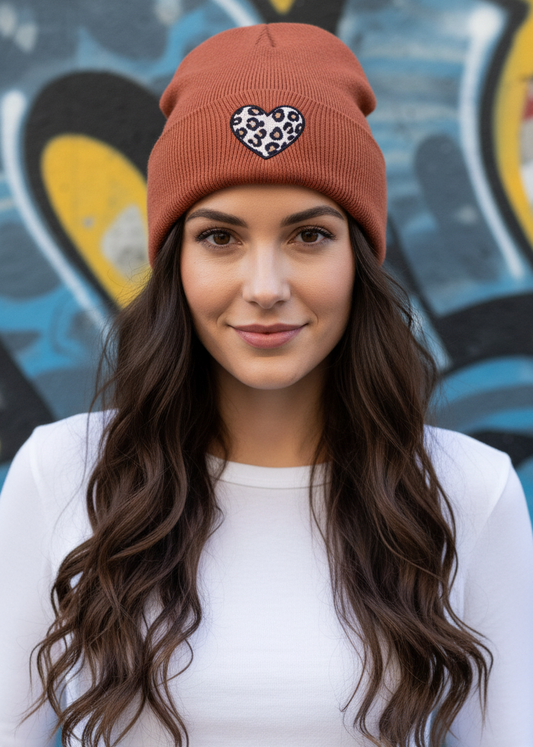 Beanie mit Leo Muster Herz Mütze Wintermütze Hipster