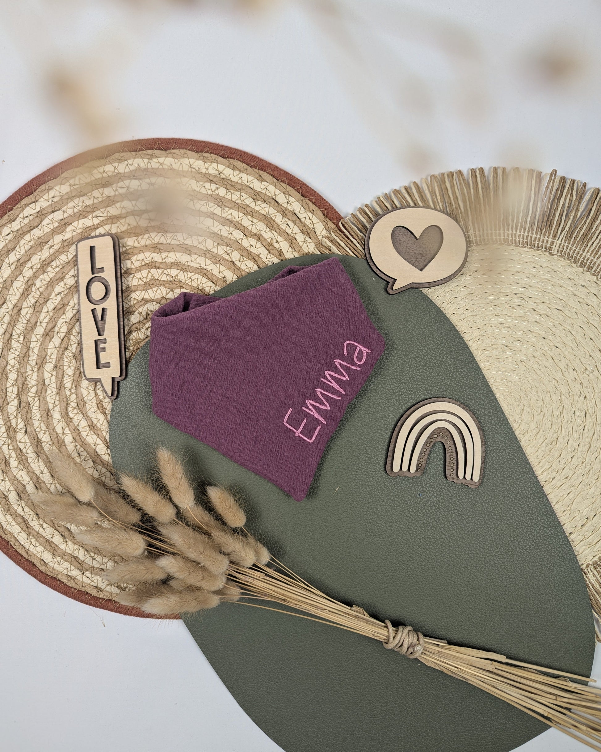 Musselin Halstuch bestickt mit Name Sabberlatz Sabbertuch Spucktuch 