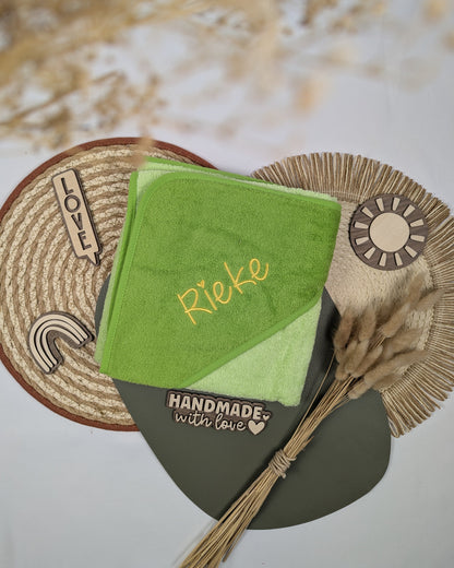 Kapuzentuch Duschtuch Badetuch Babytuch Geschenk zur Geburt bestick personalisiert