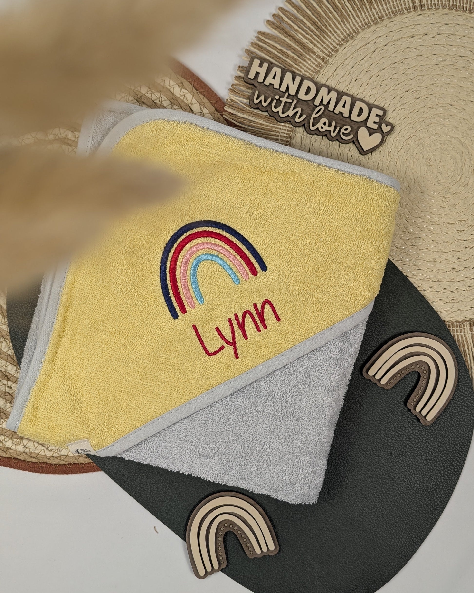 Kapuzenhandtuch Badetuch Baby Handtuch Duschtuch Kapuze bestickt mit Name und Tier Regenbogen Motiv personalisiert