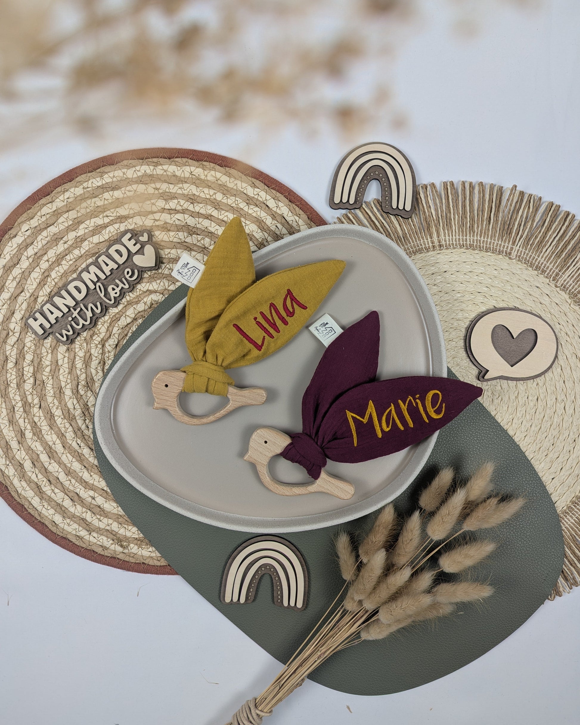 Knisterohr mit Holzgreifling greifling Knistertuch Knisterspielzeug Geschenk zur Geburt personalisiert Musselin Baumwolle