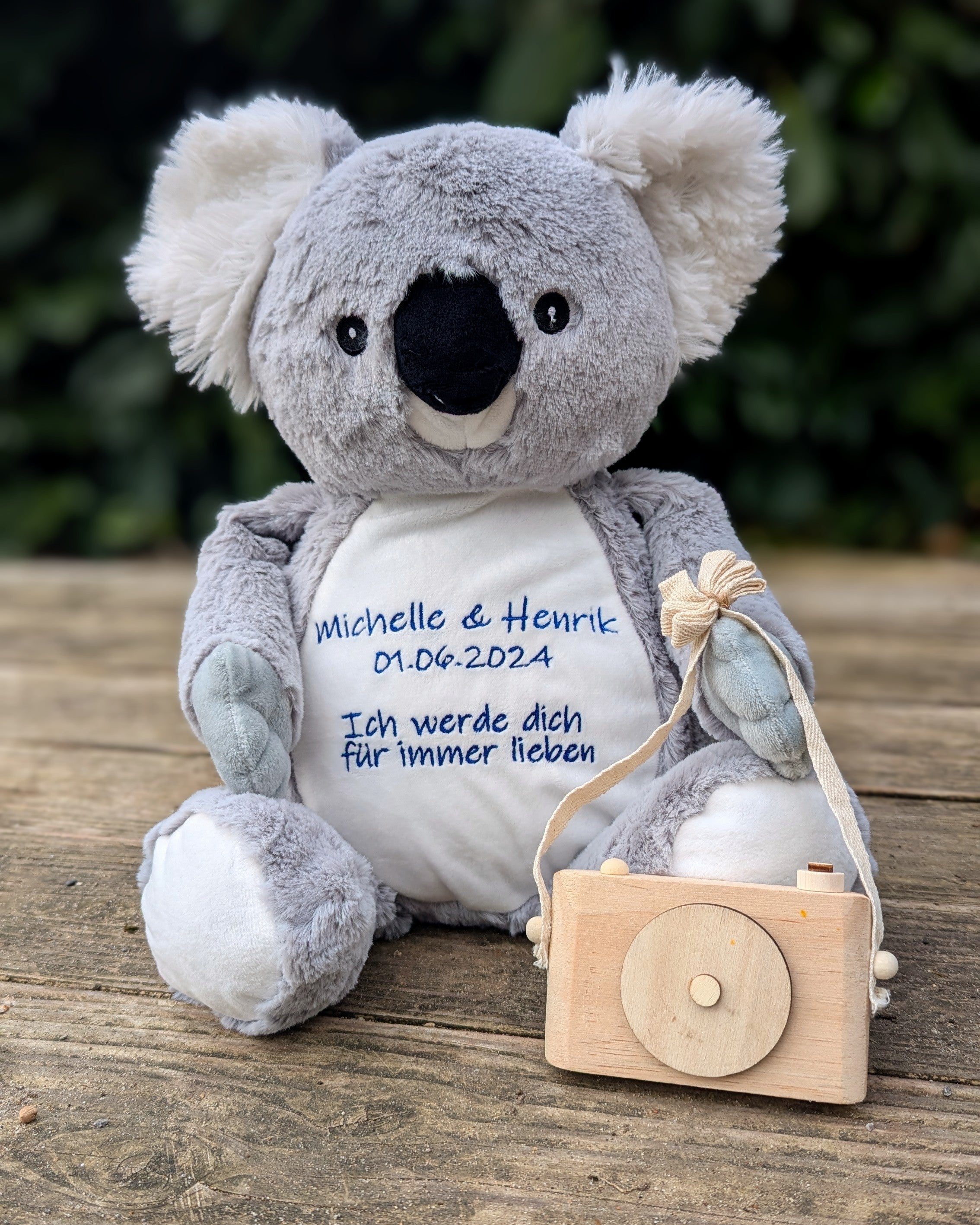 Kuscheltier Koala mit Name bestickt personalisiert Geburtsgeschenk Hochzeitsgeschenk