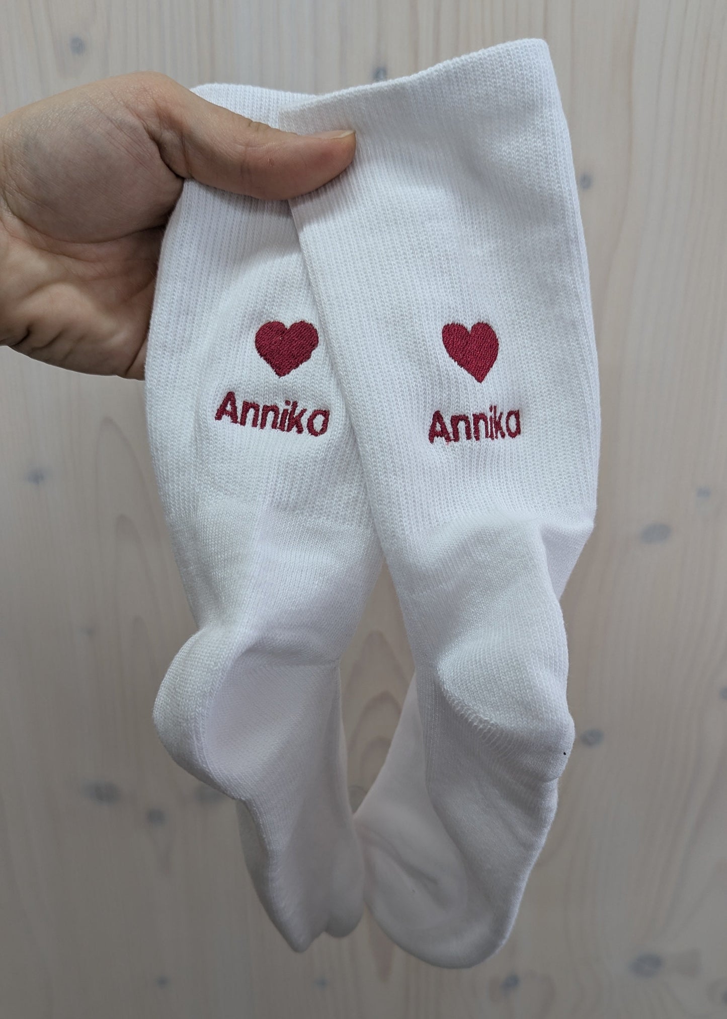 Statement Socks Socken bestickt Tennissocken Sportsocken Crew Socks Herz Name personalisiert